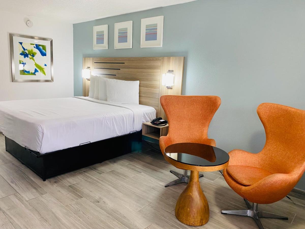 Rodeway Inn Clearwater - Central Esterno foto