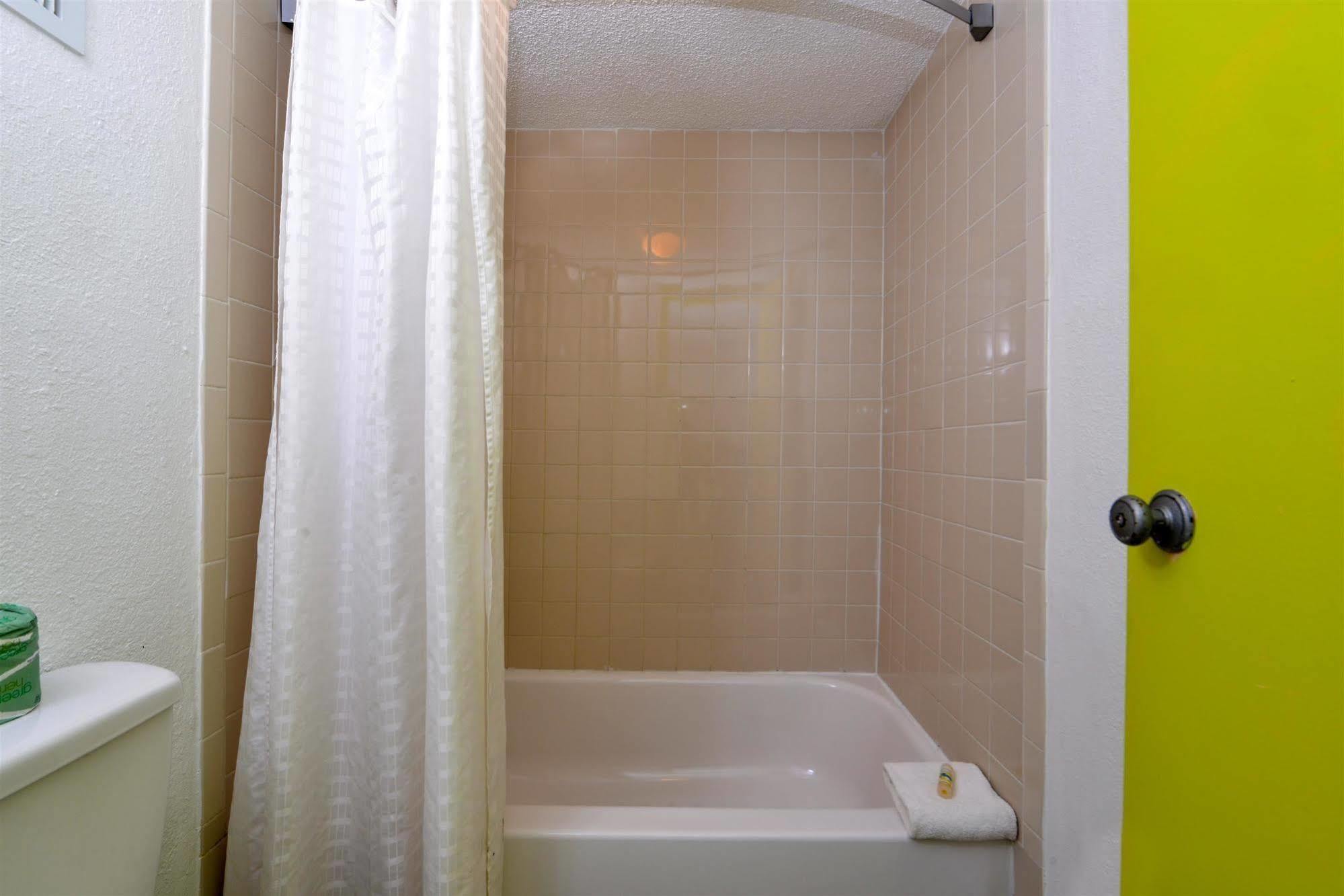 Rodeway Inn Clearwater - Central Esterno foto